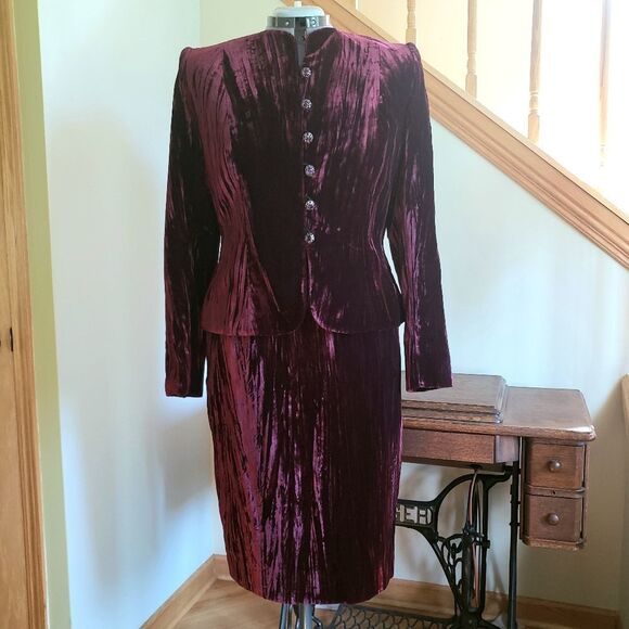 YSL Velvet Jacket and Skirt Rive Gauche YSL Size 44 - Picture 1 of 9